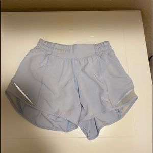 Lululemon Hotty hot shorts 4”